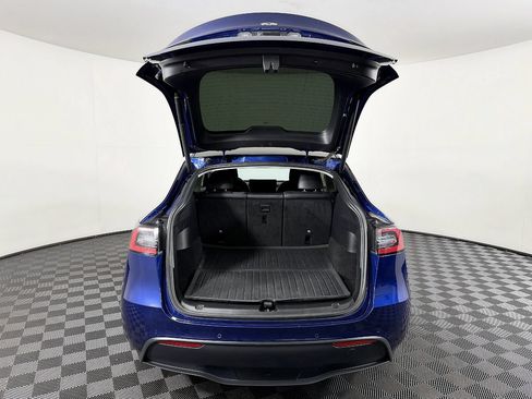 Used 2022 Tesla Model Y Performance AWD/4WD image 12