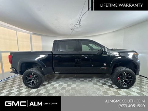 New 2026 GMC Sierra 1500 AT4 w/ AT4 Premium Package AWD/4WD image 5