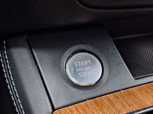 Used 2021 Audi Q5 e Prestige AWD/4WD image 27