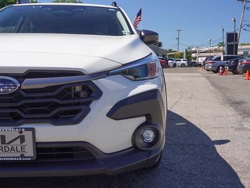 Used 2024 Subaru Crosstrek 2.0i Premium AWD/4WD image 14