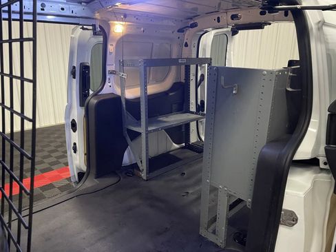 Used 2016 Ford Transit Connect XLT image 37