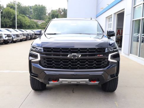 Used 2023 Chevrolet Tahoe Z71 w/ Z71 Off-Road Package AWD/4WD image 5