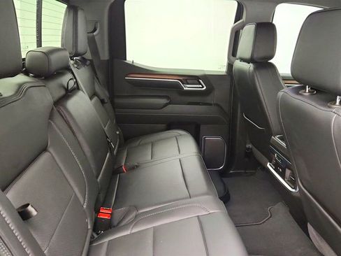 Used 2025 GMC Sierra 1500 Denali image 40