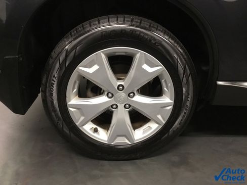 Used 2014 Subaru Forester 2.5i Premium w/ All-Weather Package image 16