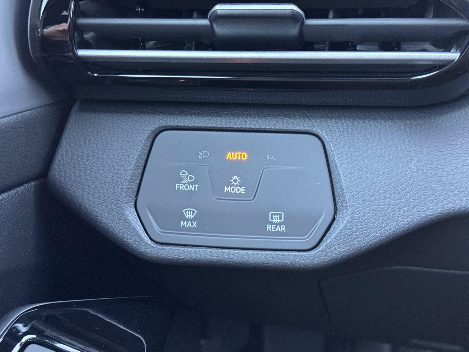 Certified 2026 Volkswagen ID.4 Pro S RWD image 27