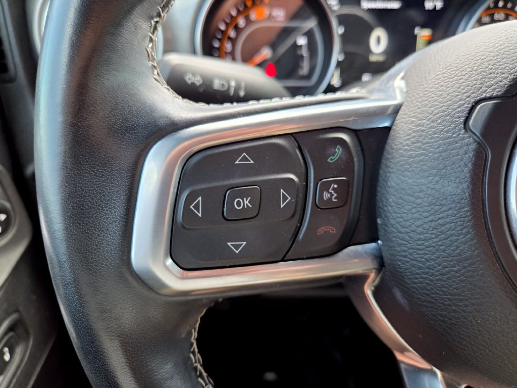 Used 2022 Jeep Wrangler Unlimited Sahara AWD/4WD image 26