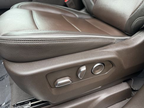 Used 2024 GMC Sierra 1500 Denali w/ Technology Package image 16