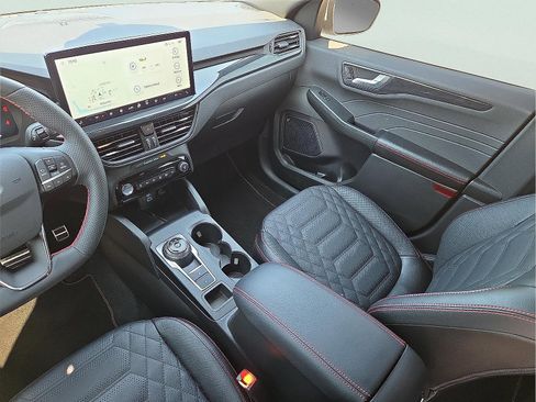 Used 2023 Ford Escape ST-Line Elite w/ Premium Technology Package image 12