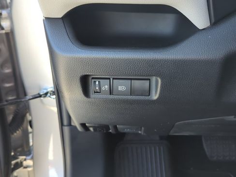 Used 2024 Toyota RAV4 XLE FWD image 14