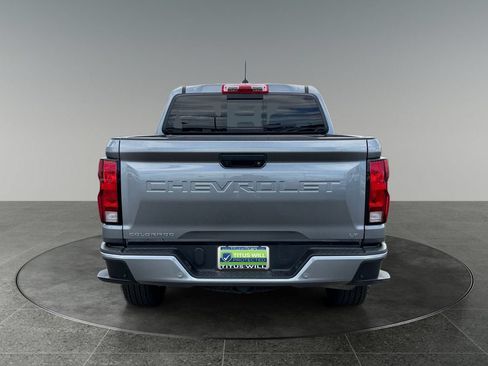 Used 2023 Chevrolet Colorado LT w/ LT Convenience Package AWD/4WD image 8