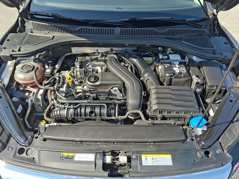 Used 2024 Volkswagen Jetta SE FWD image 29