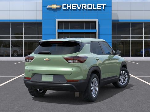 New 2026 Chevrolet TrailBlazer LS w/ LS Convenience Package AWD/4WD image 4