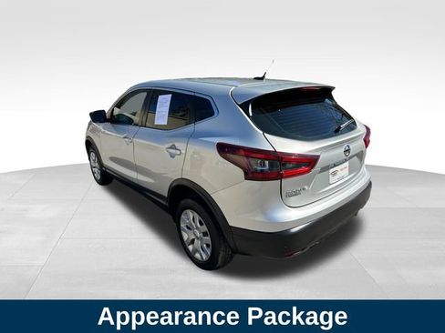 Used 2020 Nissan Rogue Sport S FWD image 3