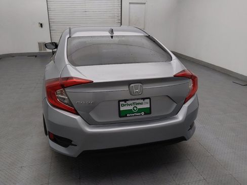 Used 2018 Honda Civic EX image 6