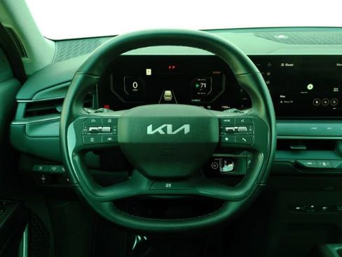 Used 2024 Kia EV9 Light image 36