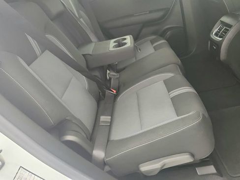 Certified 2025 Chevrolet Blazer LT FWD image 30