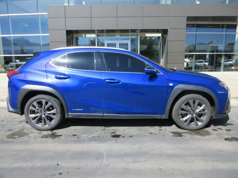 Used 2021 Lexus UX 250h F Sport w/ F Sport Premium Package AWD/4WD image 13