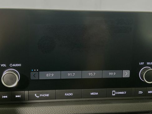 Used 2023 Honda Civic Sport image 26