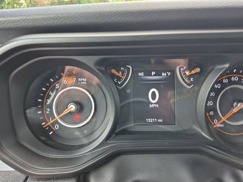 Used 2024 Jeep Wrangler Unlimited Sport AWD/4WD image 20