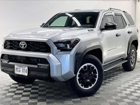 Used 2025 Toyota 4Runner 4WD image 1