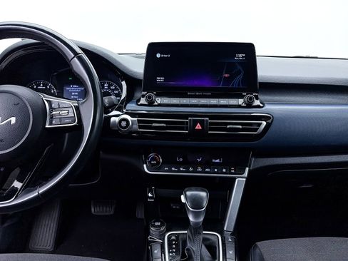 Used 2022 Kia Seltos Nightfall Edition image 6