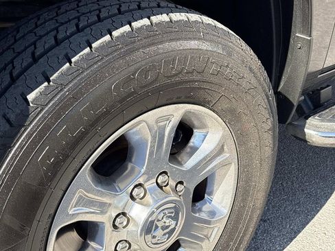 Used 2024 RAM 2500 Big Horn image 10