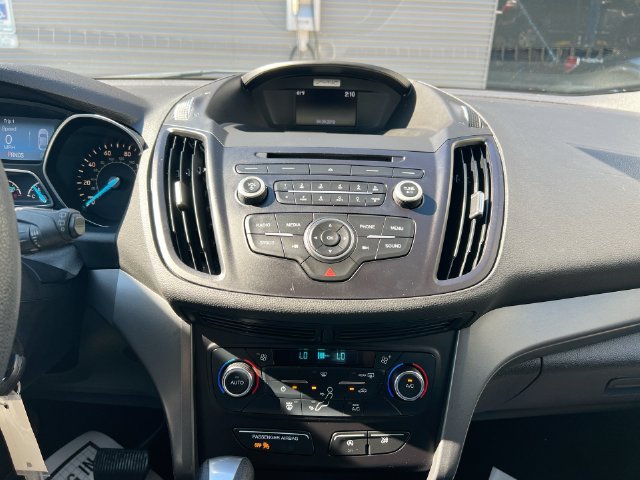 Used 2017 Ford Escape SE AWD/4WD image 15