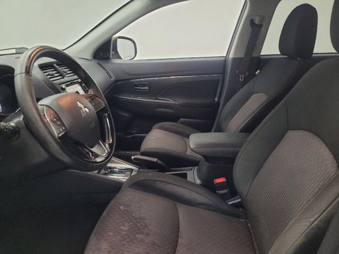 Used 2018 Mitsubishi Outlander Sport ES image 17