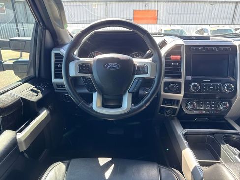 Used 2020 Ford F350 Lariat w/ Lariat Ultimate Package AWD/4WD image 13