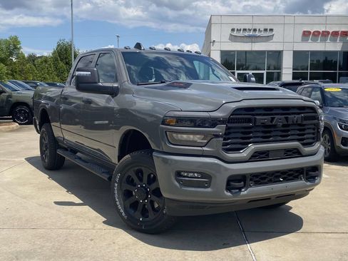 New 2026 RAM 2500 Tradesman AWD/4WD image 32