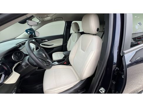 Certified 2020 Buick Encore GX Preferred w/ Cold Weather Comfort Package AWD/4WD image 24