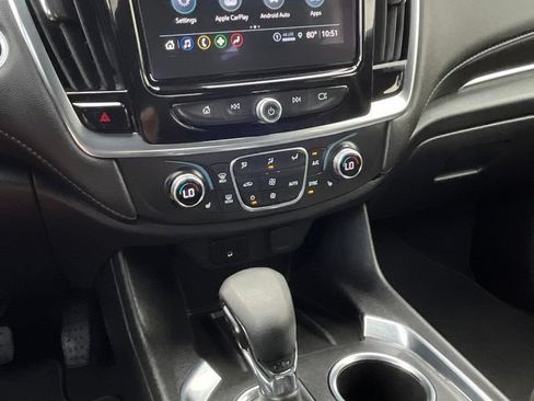 Used 2023 Chevrolet Traverse LT AWD/4WD image 15