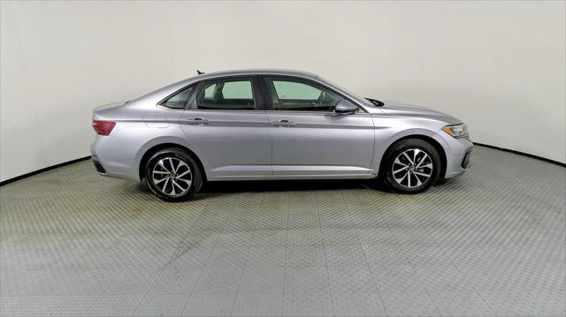 Used 2024 Volkswagen Jetta S FWD image 8