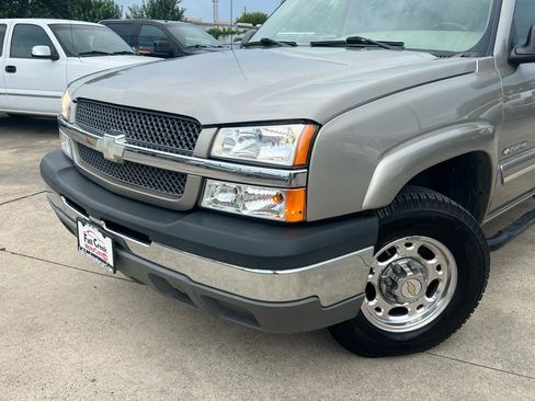 Used 2003 Chevrolet Silverado 1500 LS RWD image 96