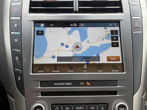 Used 2017 Lincoln MKZ Select w/ Select Plus Package AWD/4WD image 11