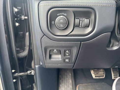 Used 2025 RAM 1500 Tungsten image 18