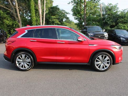 Used 2022 INFINITI QX50 Sensory image 9