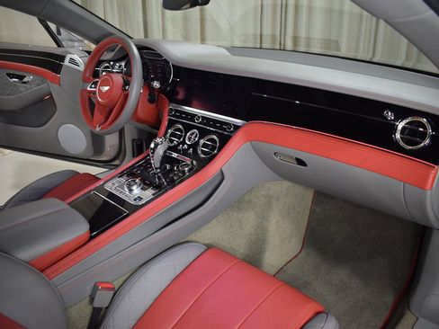 Certified 2020 Bentley Continental GT AWD/4WD image 23