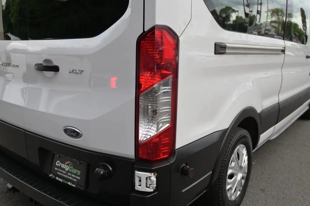 Used 2019 Ford Transit 350 XLT RWD image 16