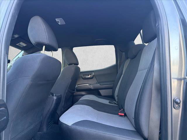 Used 2020 Toyota Tacoma TRD Off-Road AWD/4WD image 21