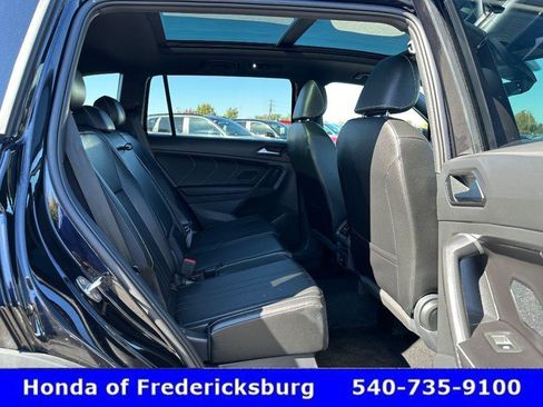 Used 2024 Volkswagen Tiguan SE R-Line image 43