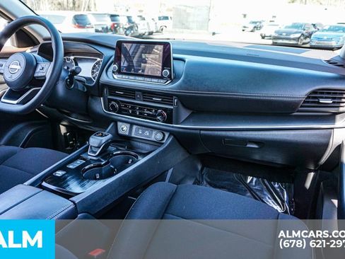 Used 2023 Nissan Rogue S image 24