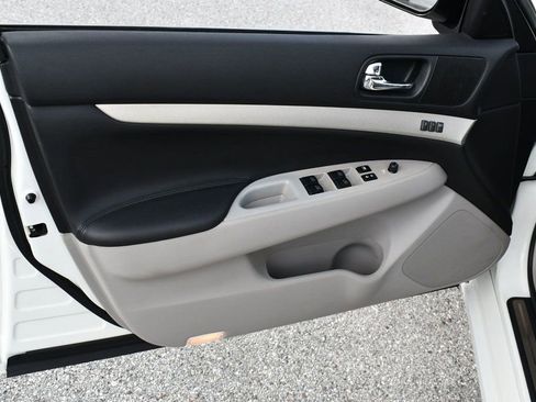 Used 2008 INFINITI G35 Journey w/ Premium Pkg image 41