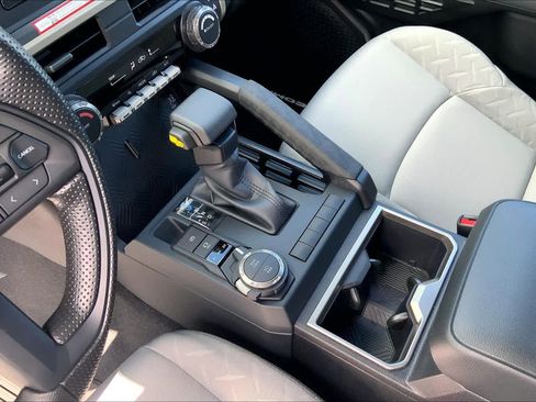 New 2026 Toyota Tacoma SR5 AWD/4WD image 7
