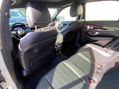Used 2022 Mercedes-Benz E 450 4MATIC Sedan image 13