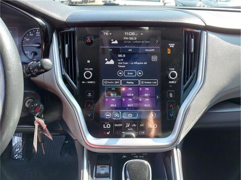 Used 2022 Subaru Outback Premium image 10