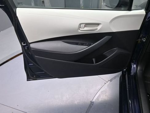Used 2024 Toyota Corolla LE FWD image 20