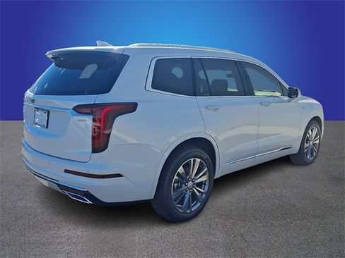 New 2025 Cadillac XT6 Premium Luxury w/ Platinum Package image 4