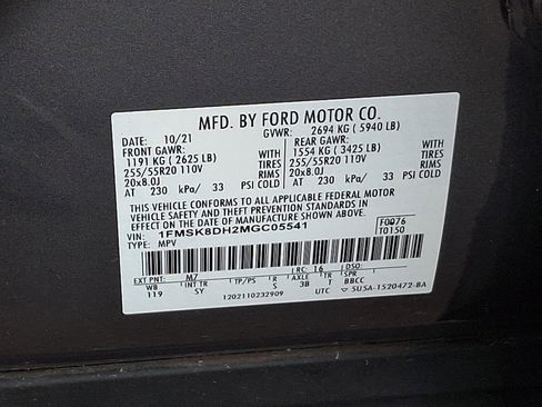Used 2021 Ford Explorer XLT w/ Equipment Group 202A image 28