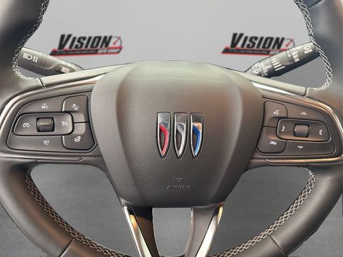 Used 2025 Buick Encore GX Avenir w/ Avenir Technology Package image 25